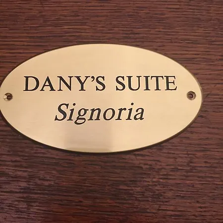 Dany's Signoria Διαμέρισμα *